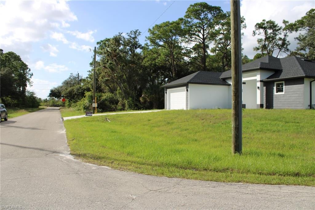 LEHIGH ACRES - Residential