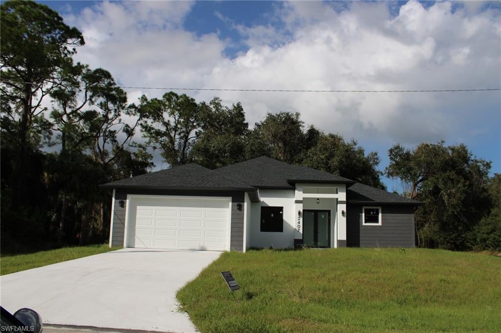 LEHIGH ACRES - Residential