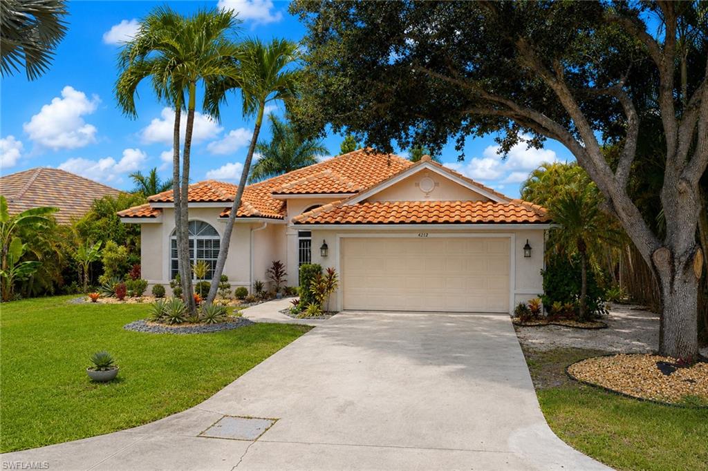 LONGSHORE LAKE - Residential