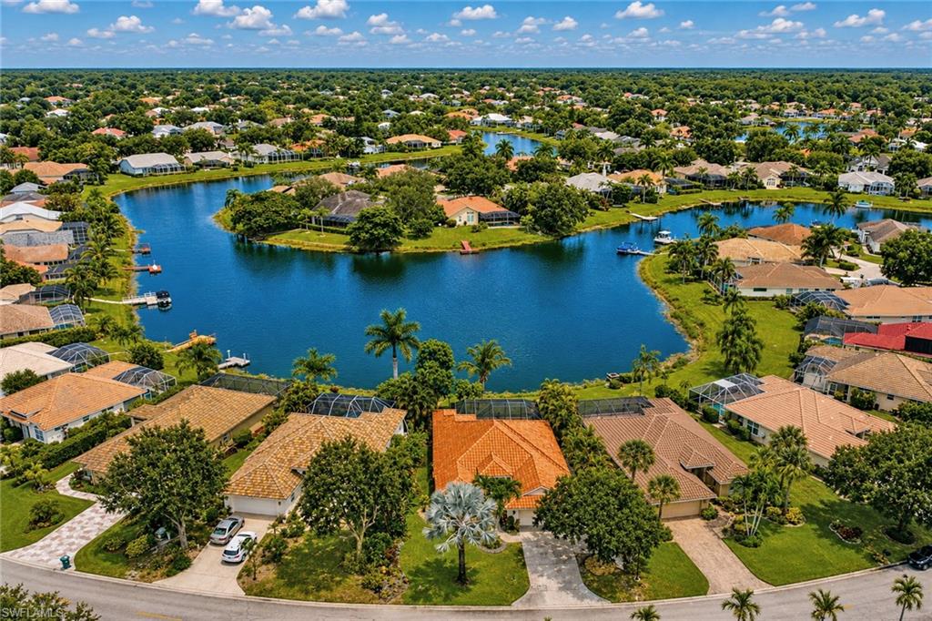 LONGSHORE LAKE - Residential