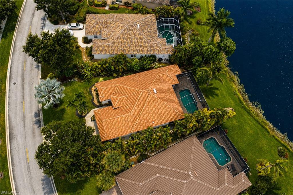 LONGSHORE LAKE - Residential