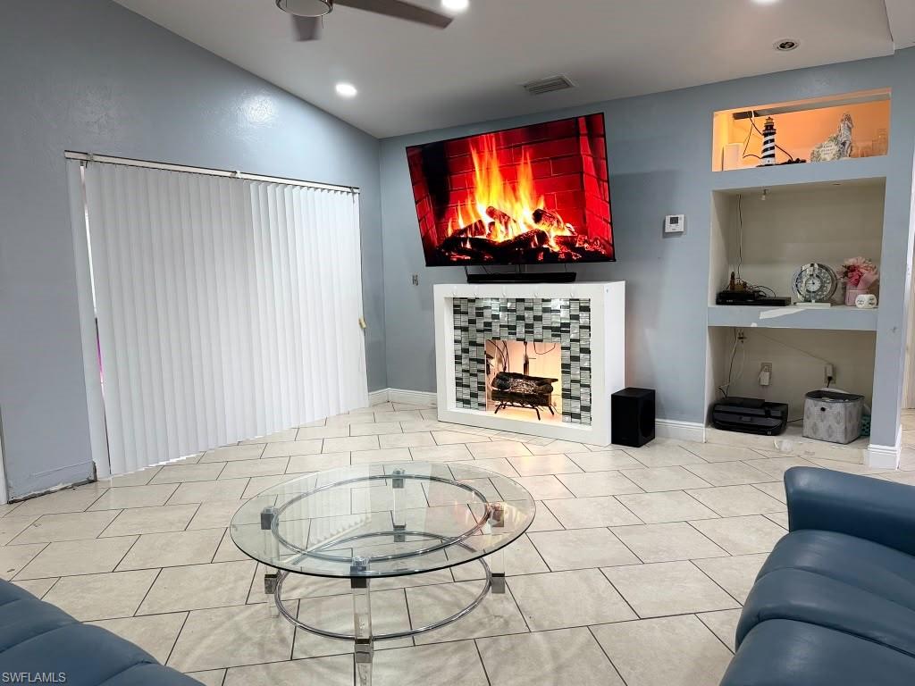 MEADOWS - Residential Lease