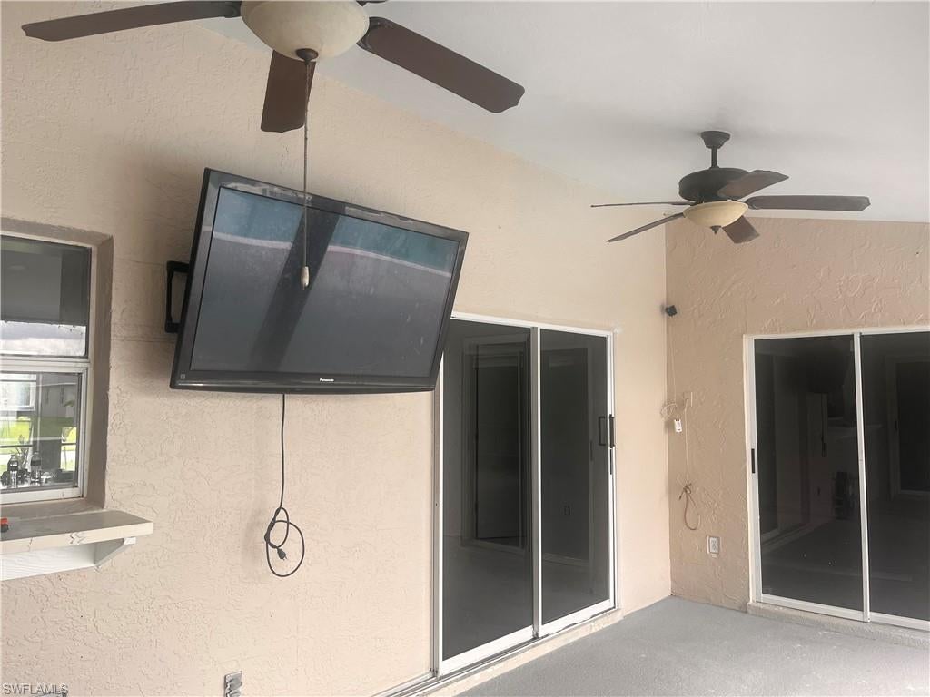MEADOWS - Residential Lease