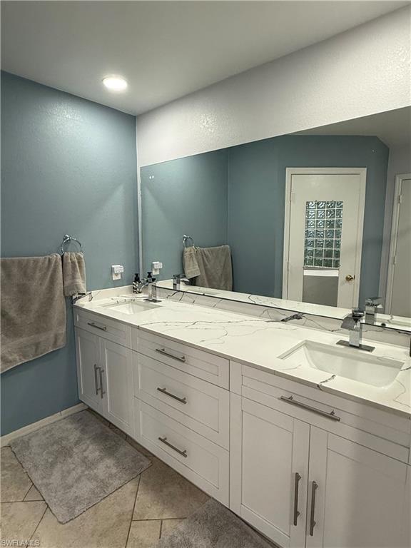 MEADOWS - Residential Lease