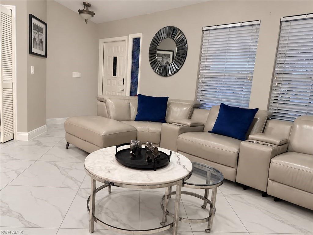 MEADOWS - Residential Lease