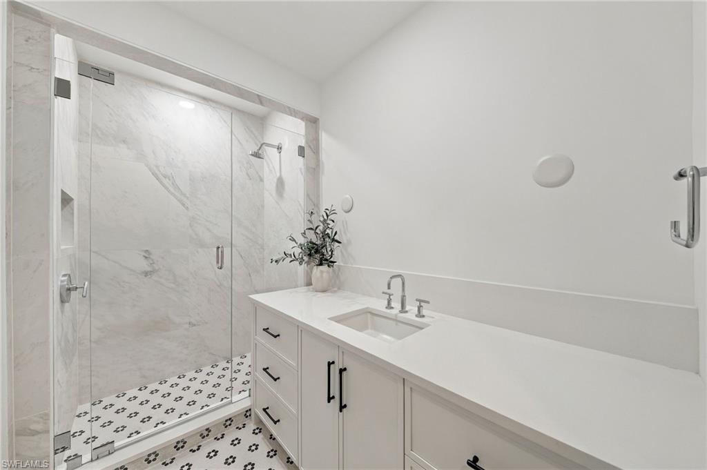 STELLA NAPLES - Residential
