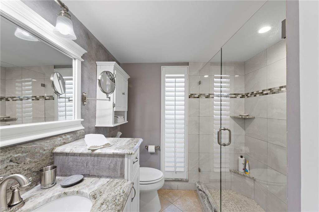 GLADES COUNTRY CLUB - Residential