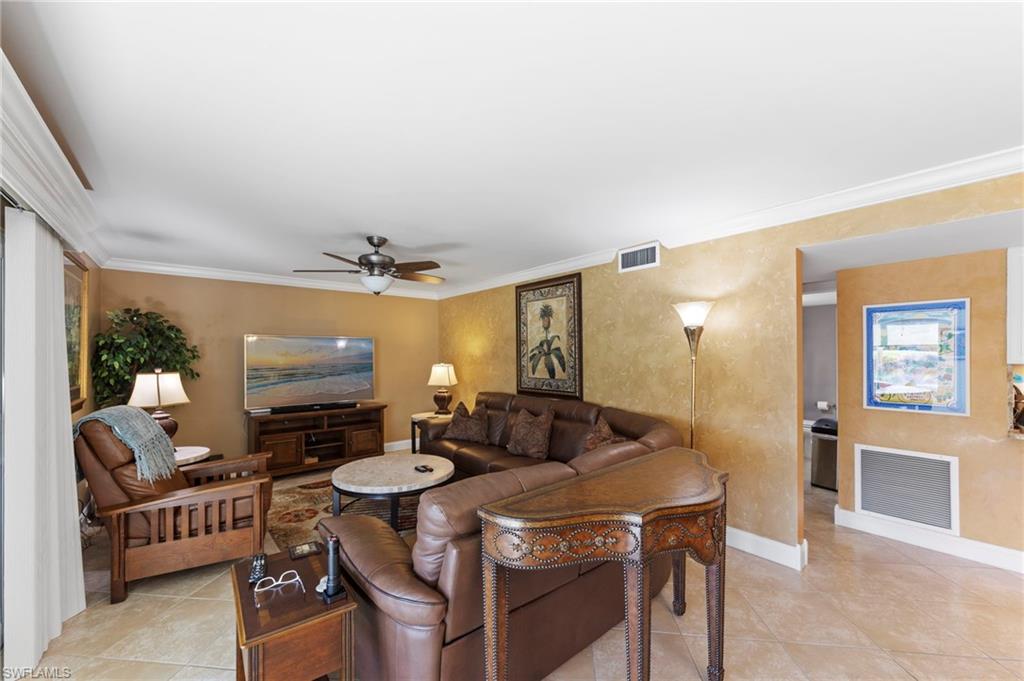 GLADES COUNTRY CLUB - Residential