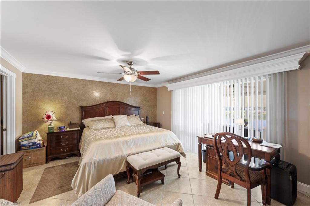 GLADES COUNTRY CLUB - Residential