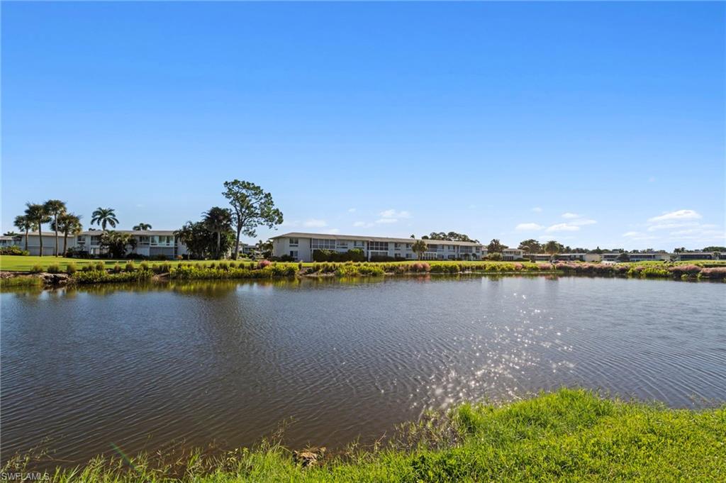 GLADES COUNTRY CLUB - Residential