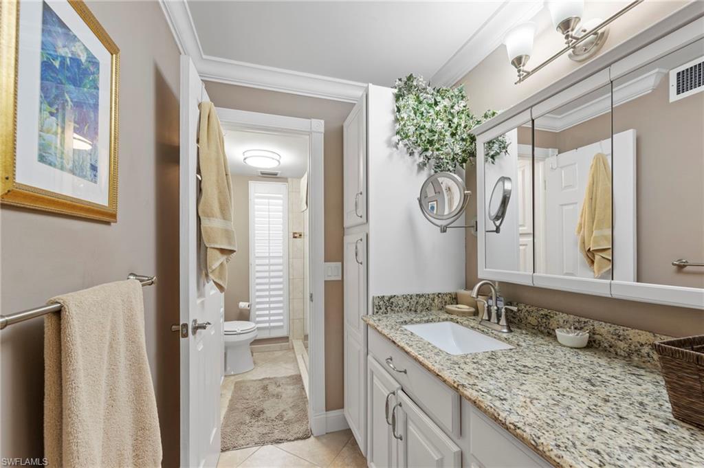 GLADES COUNTRY CLUB - Residential