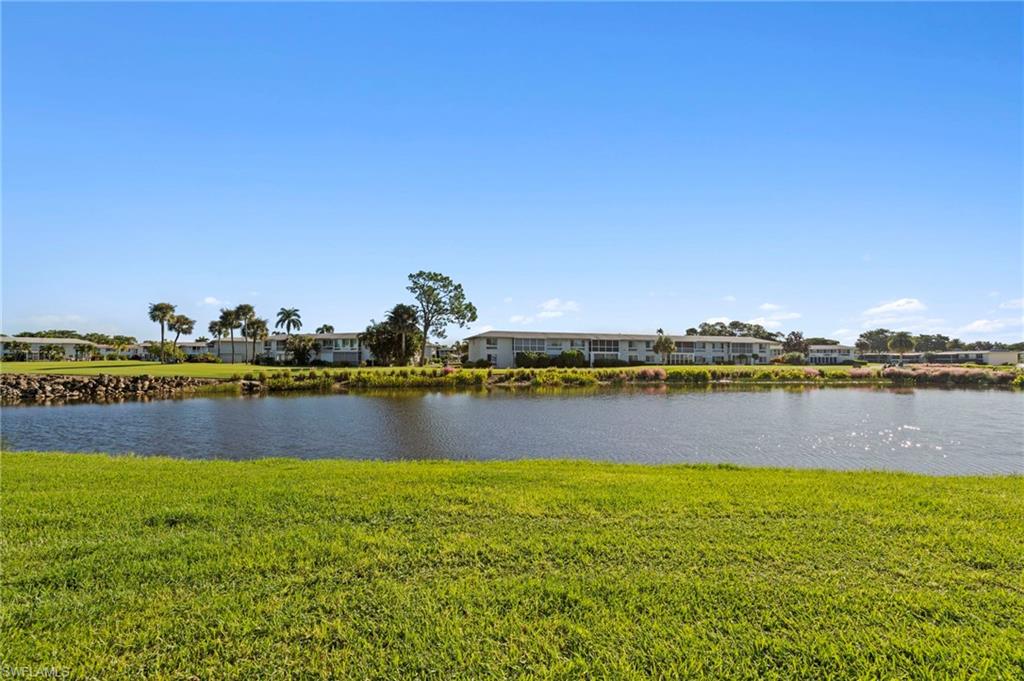 GLADES COUNTRY CLUB - Residential