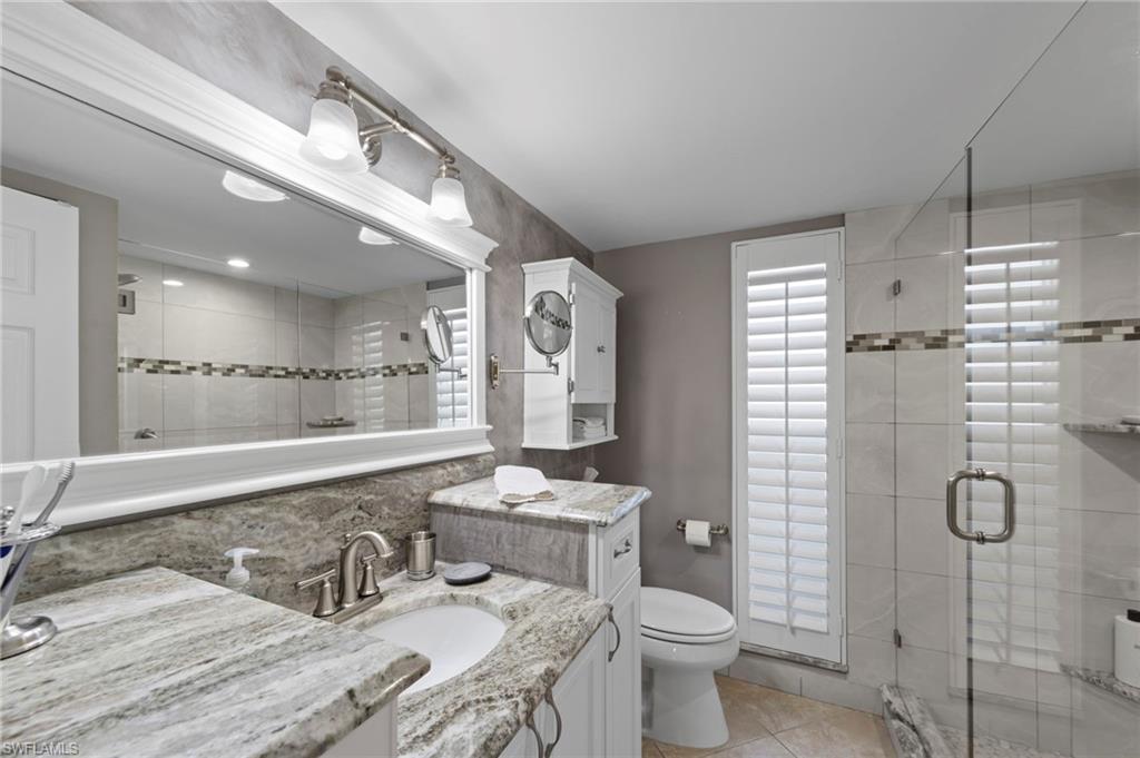 GLADES COUNTRY CLUB - Residential