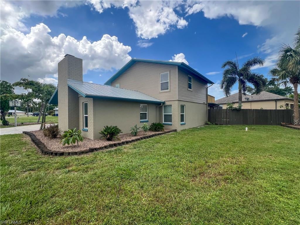NORTH FORT MYERS - Residential
