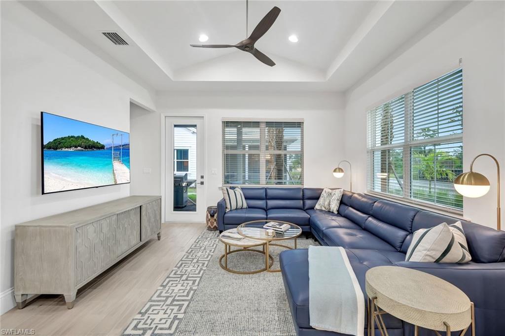 ISLES OF COLLIER PRESERVE - Residential Lease