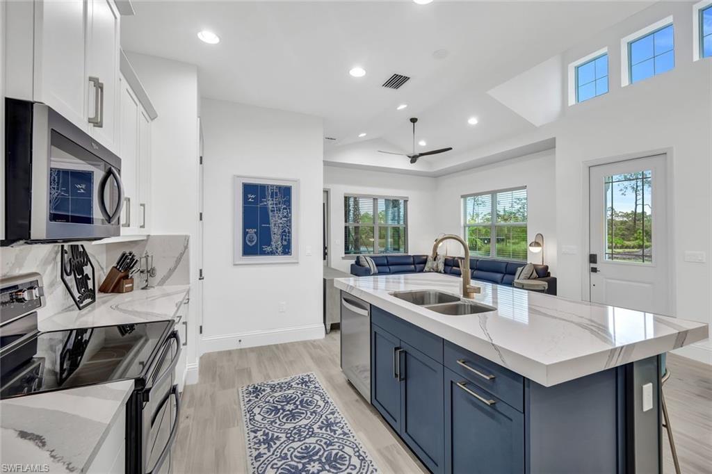 ISLES OF COLLIER PRESERVE - Residential Lease