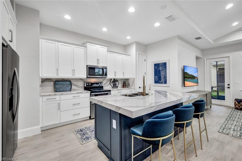 ISLES OF COLLIER PRESERVE - Residential Lease