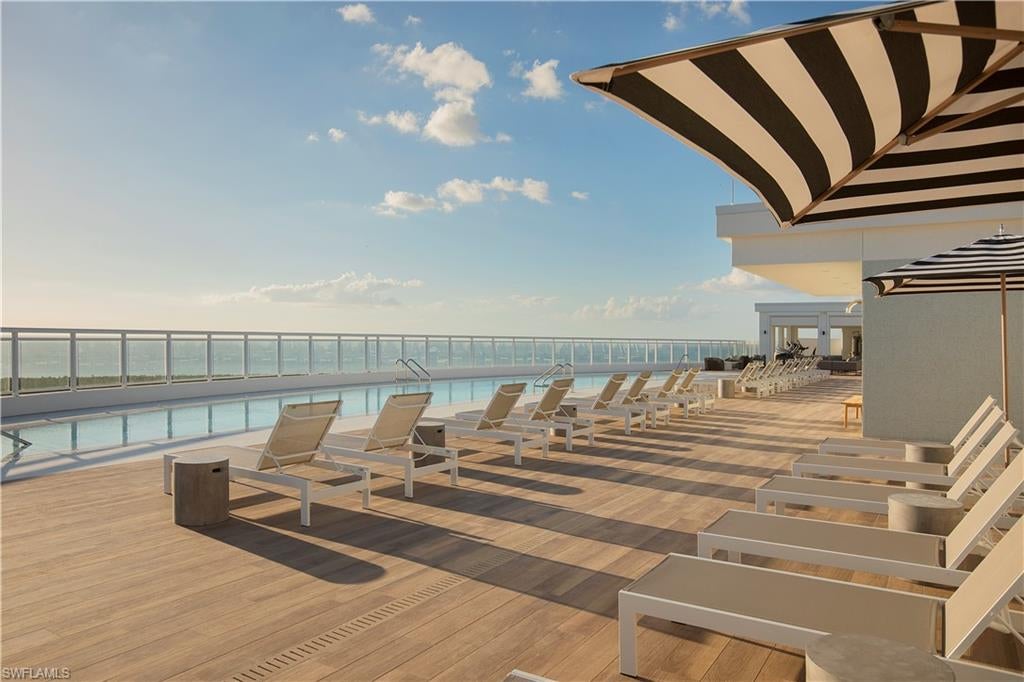 KALEA BAY TOWER 100 - Residential