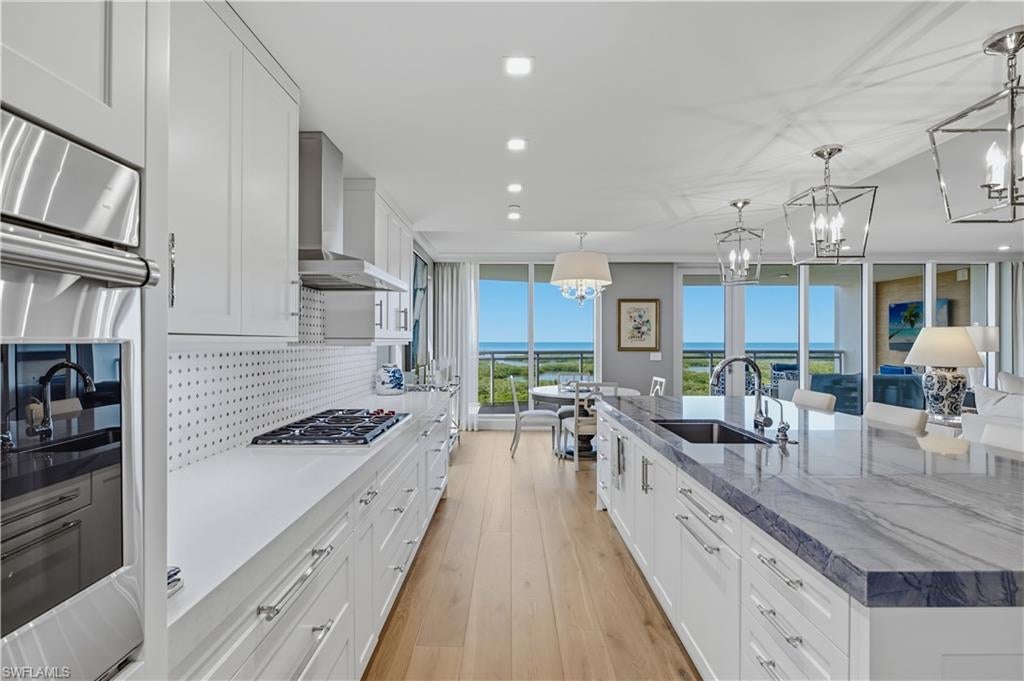 KALEA BAY TOWER 100 - Residential
