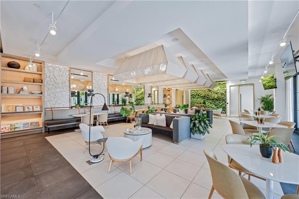 KALEA BAY TOWER 100 - Residential