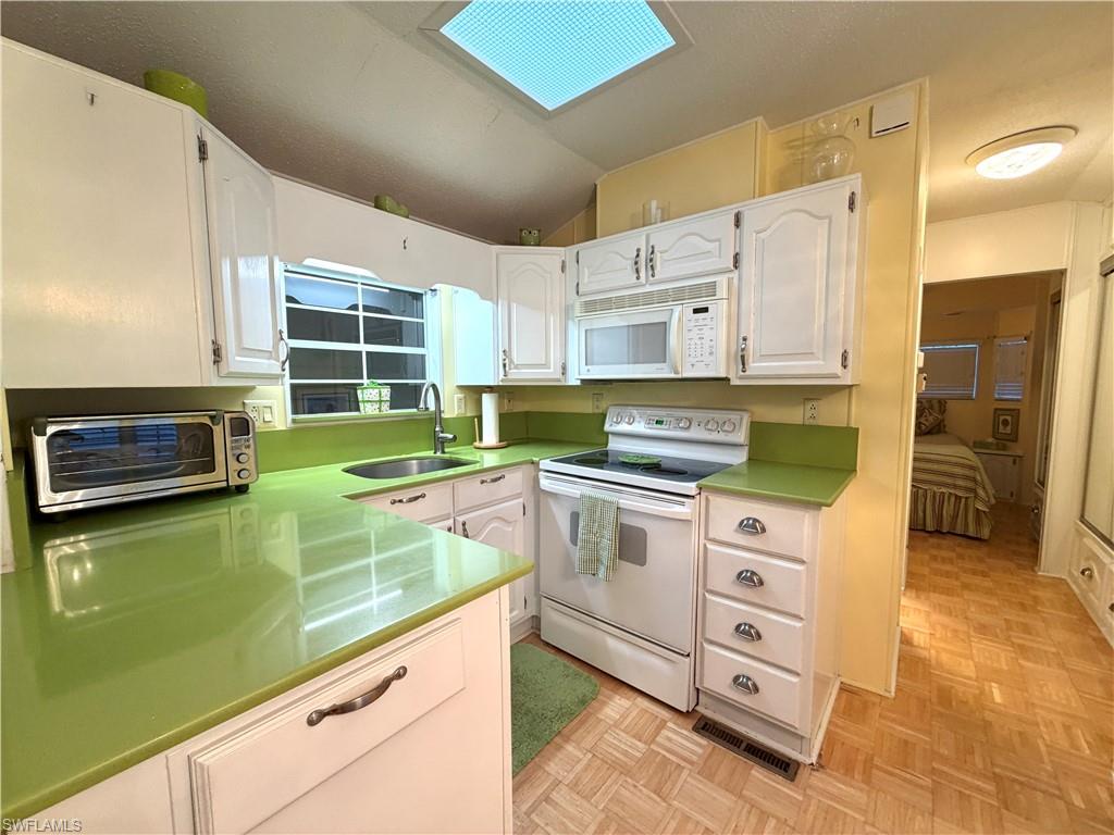 RIVERWOODS PLANTATION - Residential