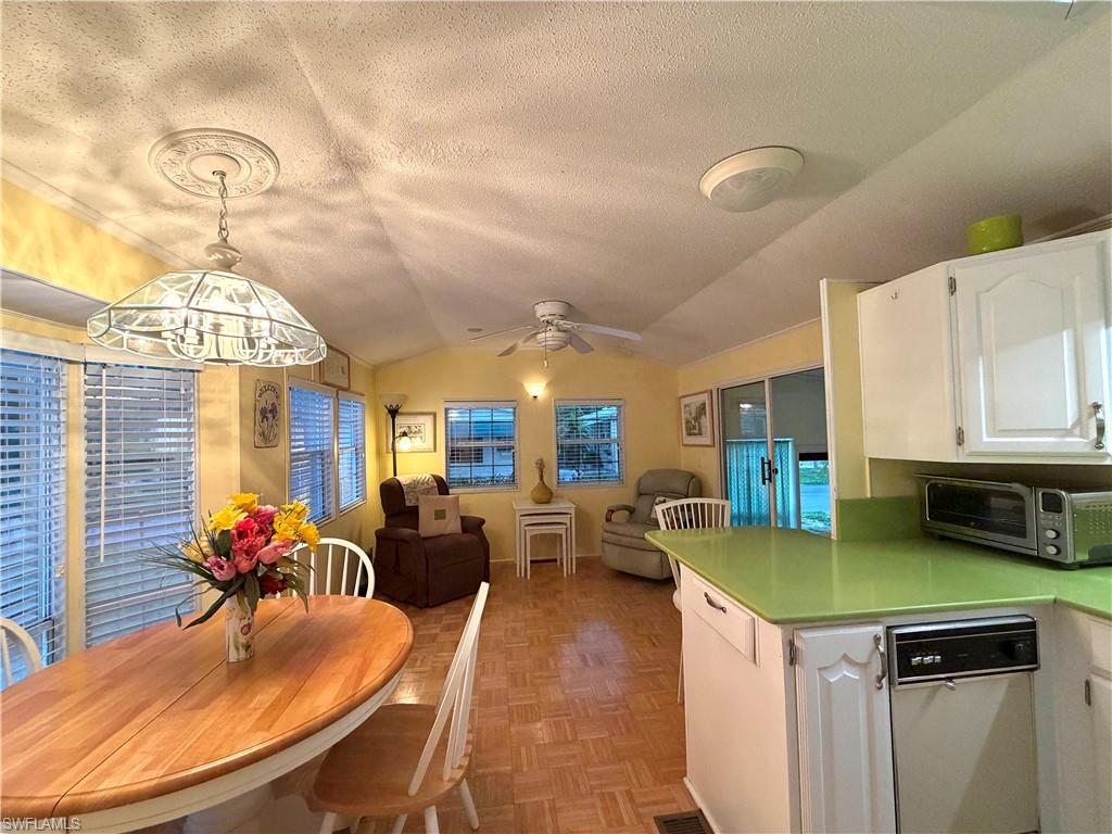 RIVERWOODS PLANTATION - Residential