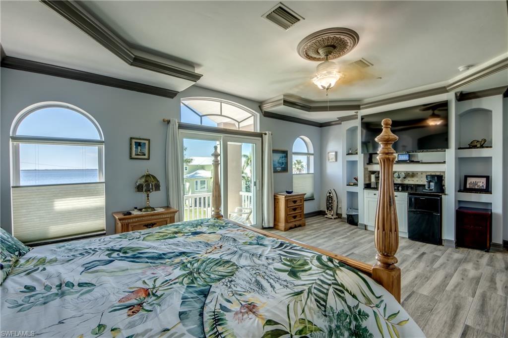 PINE ISLAND SHORES UNIT 2 - Residential