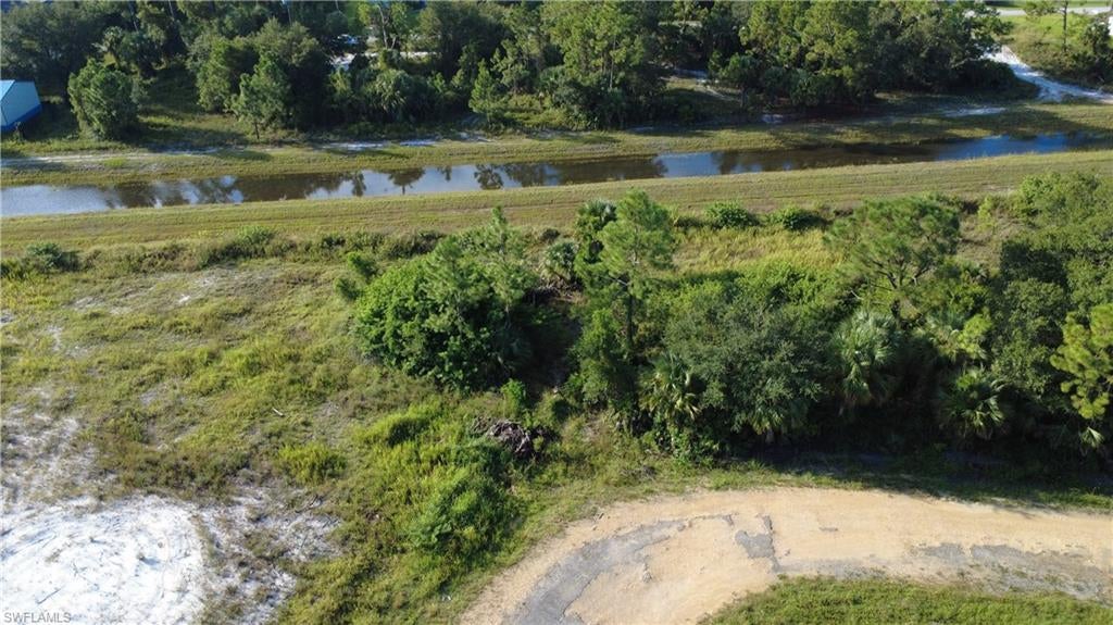 LEHIGH ACRES - Land