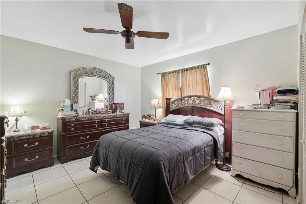 SAN CARLOS PARK - Residential Income