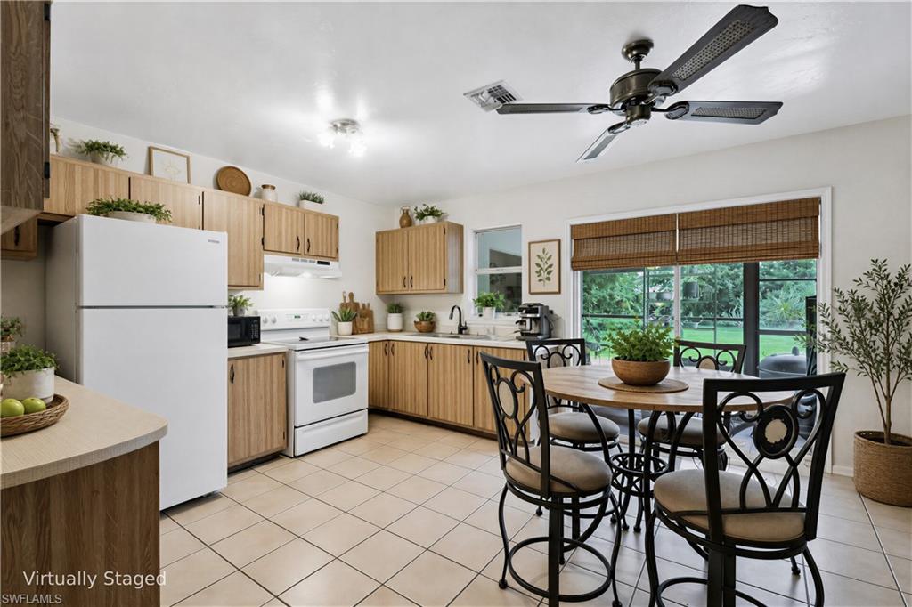 SAN CARLOS PARK - Residential Income