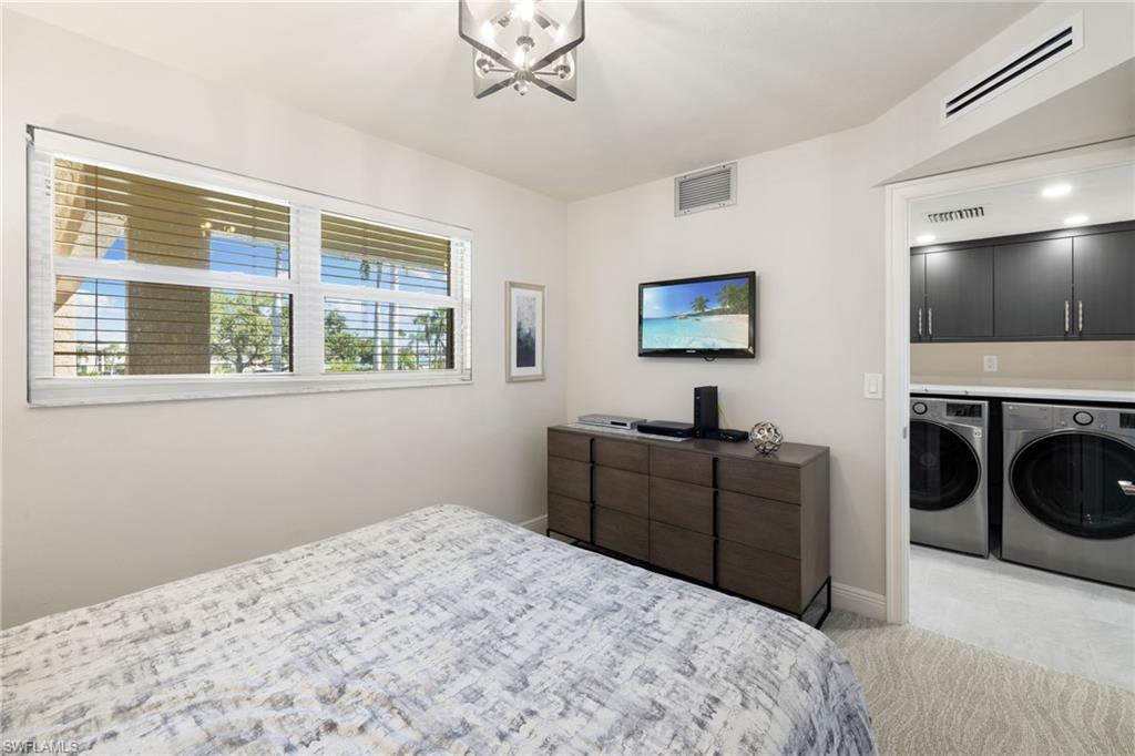 SHIPPS LANDING - Residential