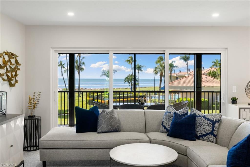 SHIPPS LANDING - Residential