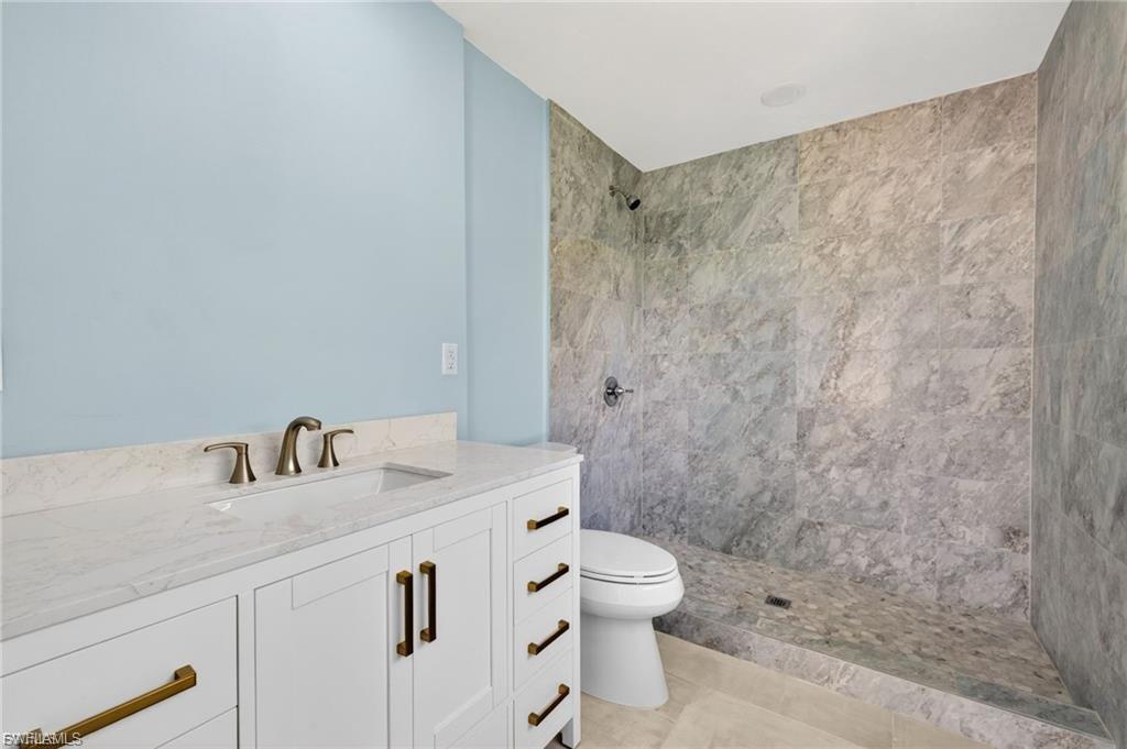 FAIRVIEW ISLES - Residential