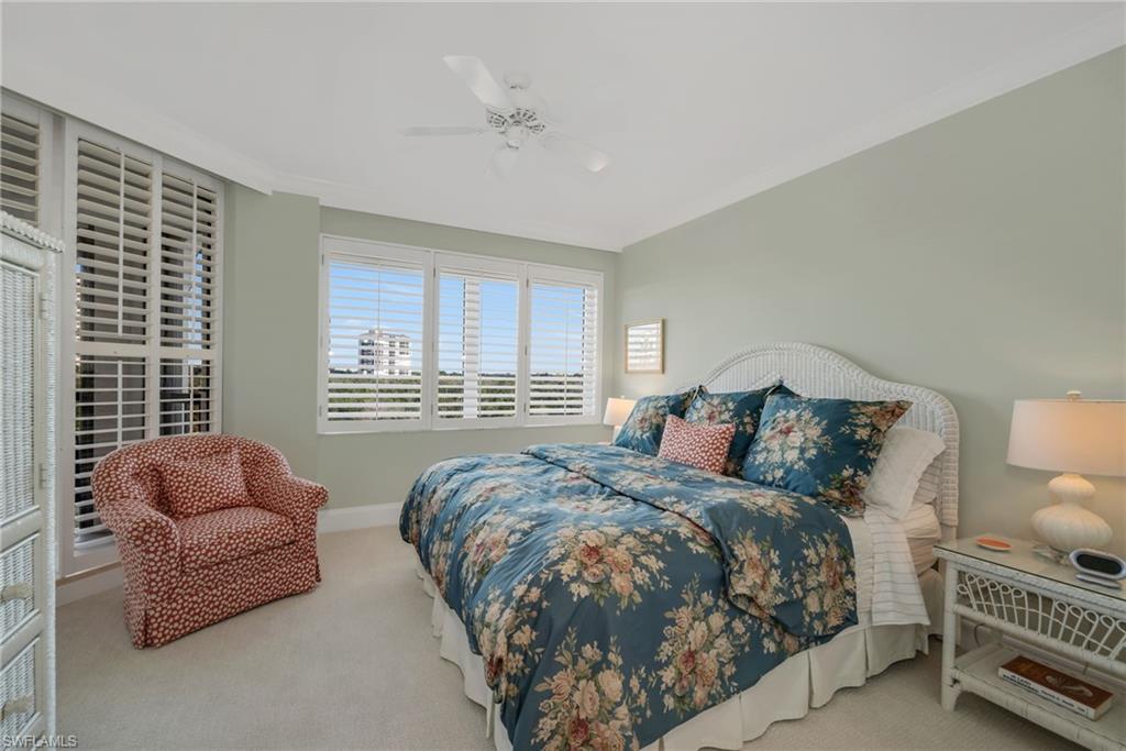 CARLYSLE AT BAY COLONY - Residential