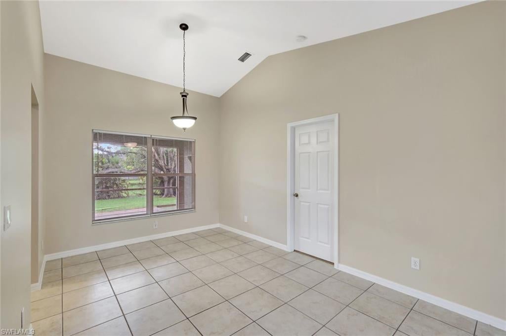 SAN CARLOS PARK - Residential Lease