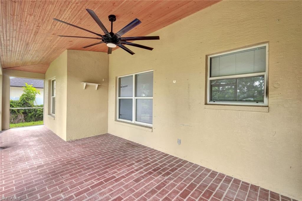 SAN CARLOS PARK - Residential Lease