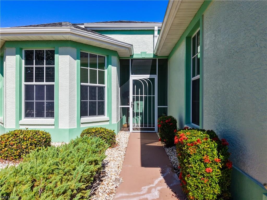 LAKE PEMBROKE - Residential