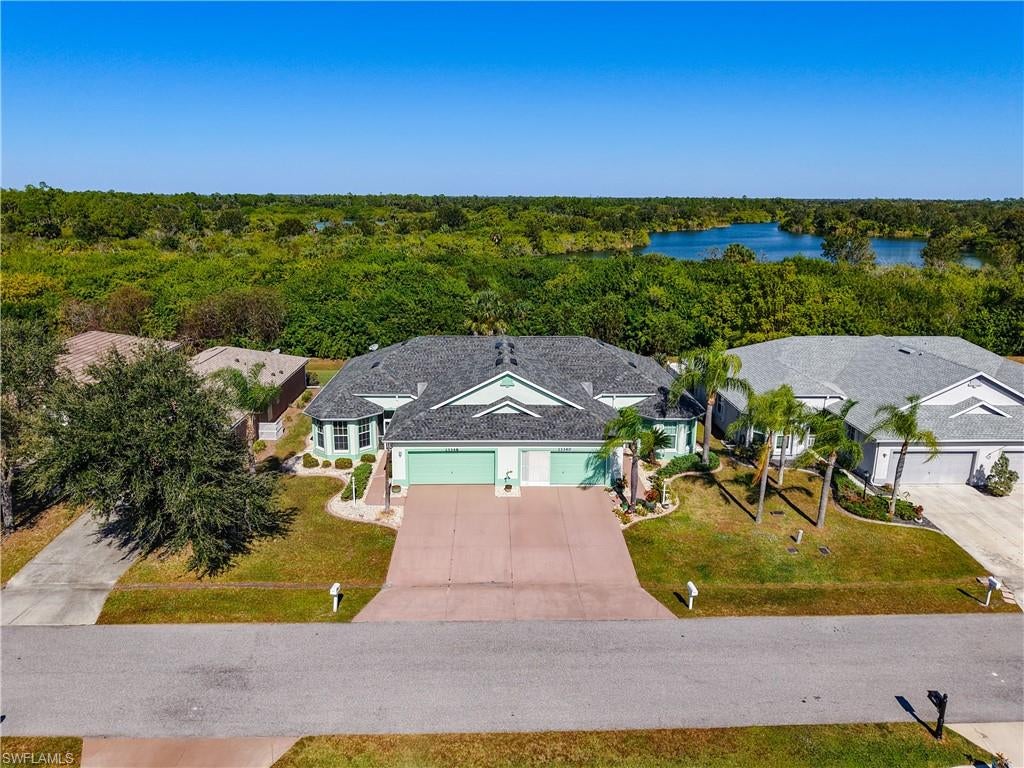 LAKE PEMBROKE - Residential