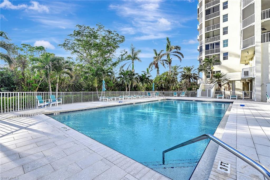 ST NICOLE - Residential Lease