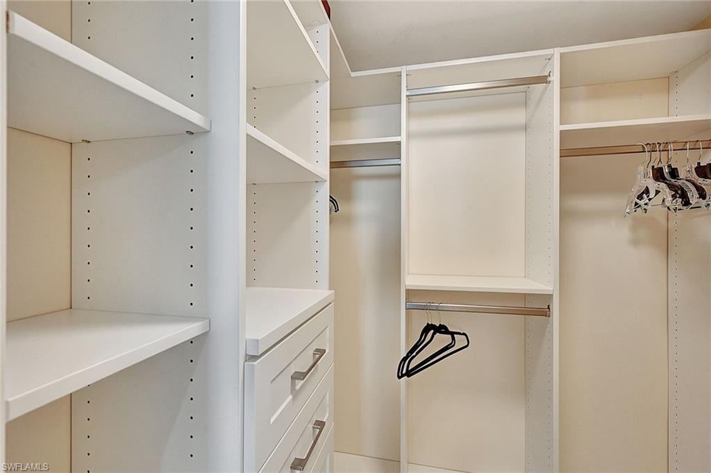 ST NICOLE - Residential Lease