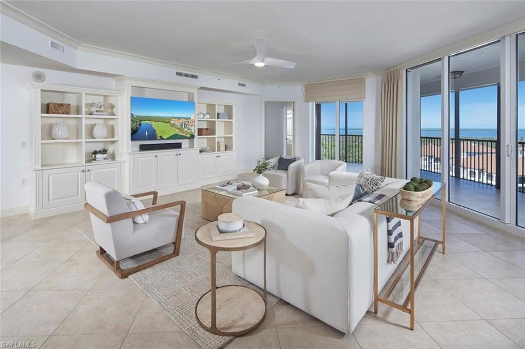 NAVONA AT THE COLONY - Residential