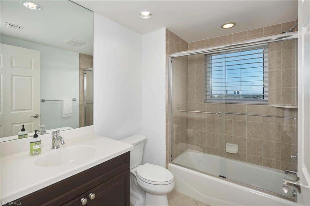 NAVONA AT THE COLONY - Residential