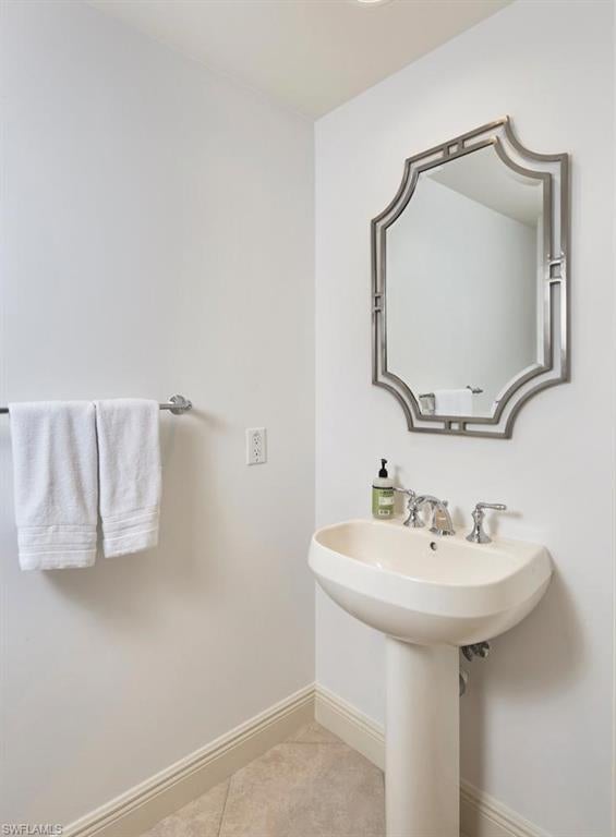 NAVONA AT THE COLONY - Residential