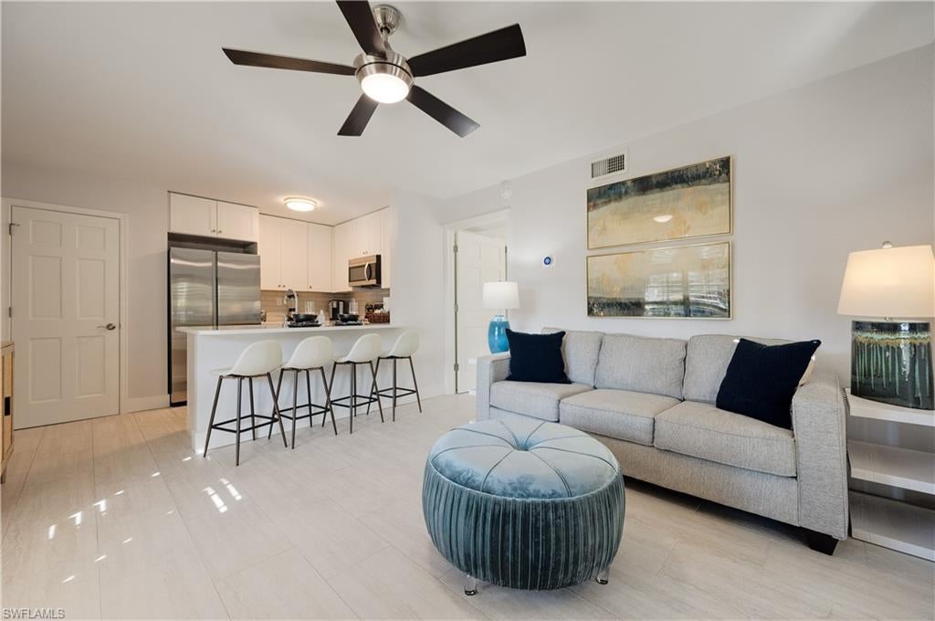 ARCHWAY VILLAS - Residential