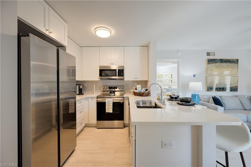 ARCHWAY VILLAS - Residential