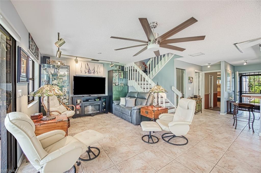 PINE RIDGE OF FORT MYERS VILLAGE - Residential