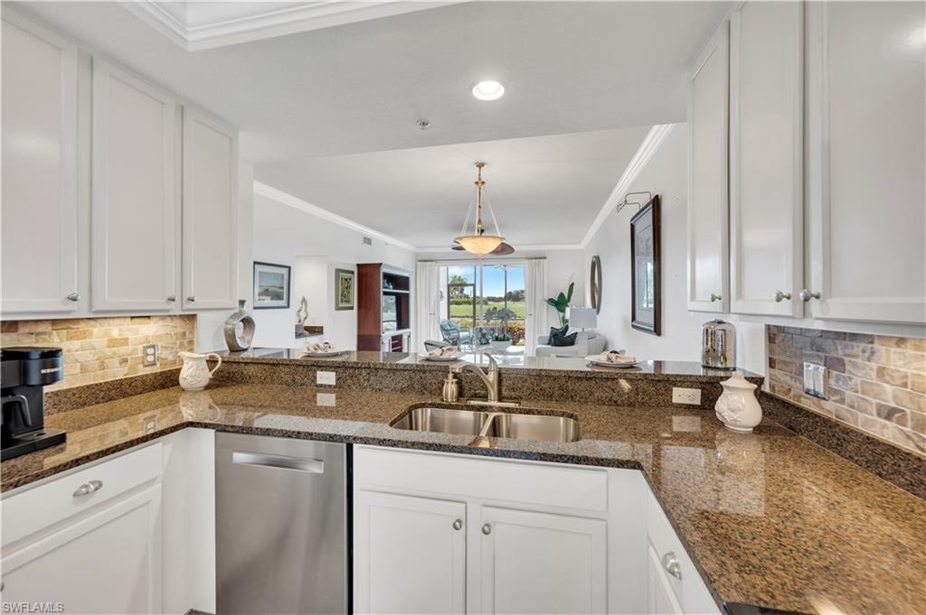 HERITAGE BAY - Residential