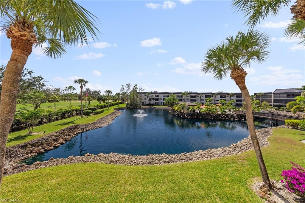 CYPRESS CONDO - Residential