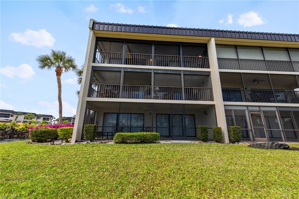 CYPRESS CONDO - Residential