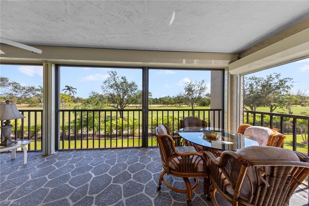 CYPRESS CONDO - Residential